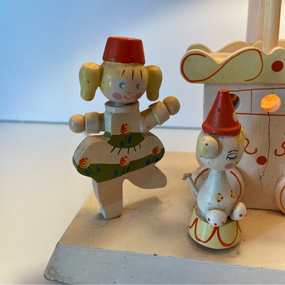 Adorable Vintage Nursery Lamp with Music Box and Nightlight by IRMI Originals - Picture 8 of 11